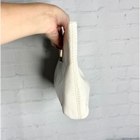 Michael Kors white crinkle patent leather cutout handle clutch bag - Picture 4 of 11